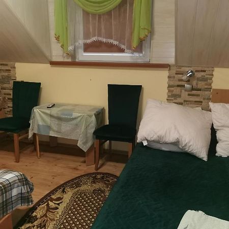 Czerwonki Apartament Мронгово Экстерьер фото