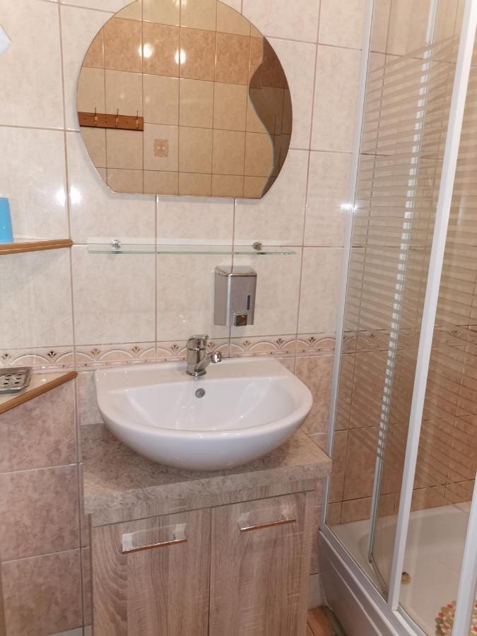 Czerwonki Apartament Мронгово Экстерьер фото