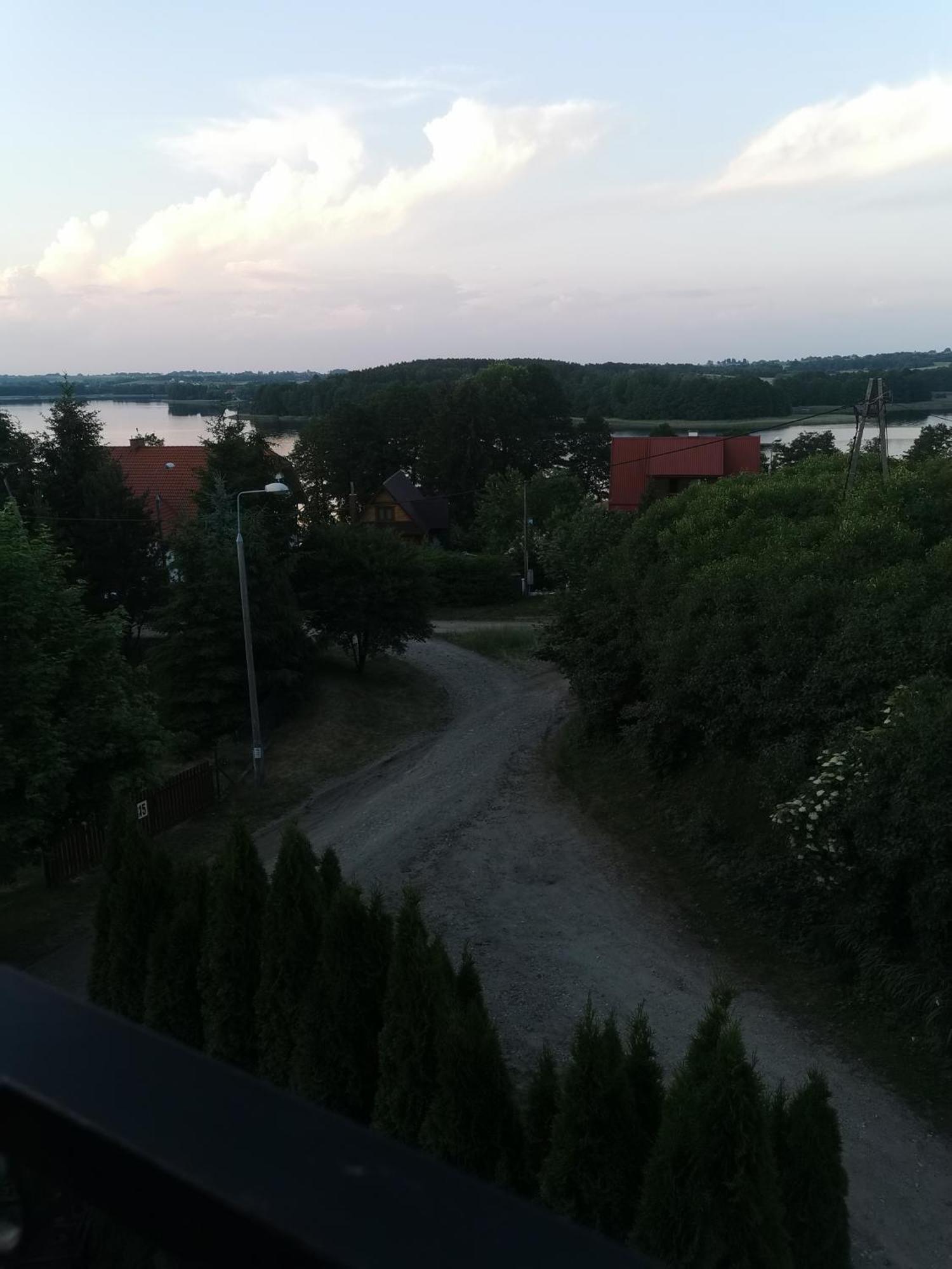 Czerwonki Apartament Мронгово Номер фото